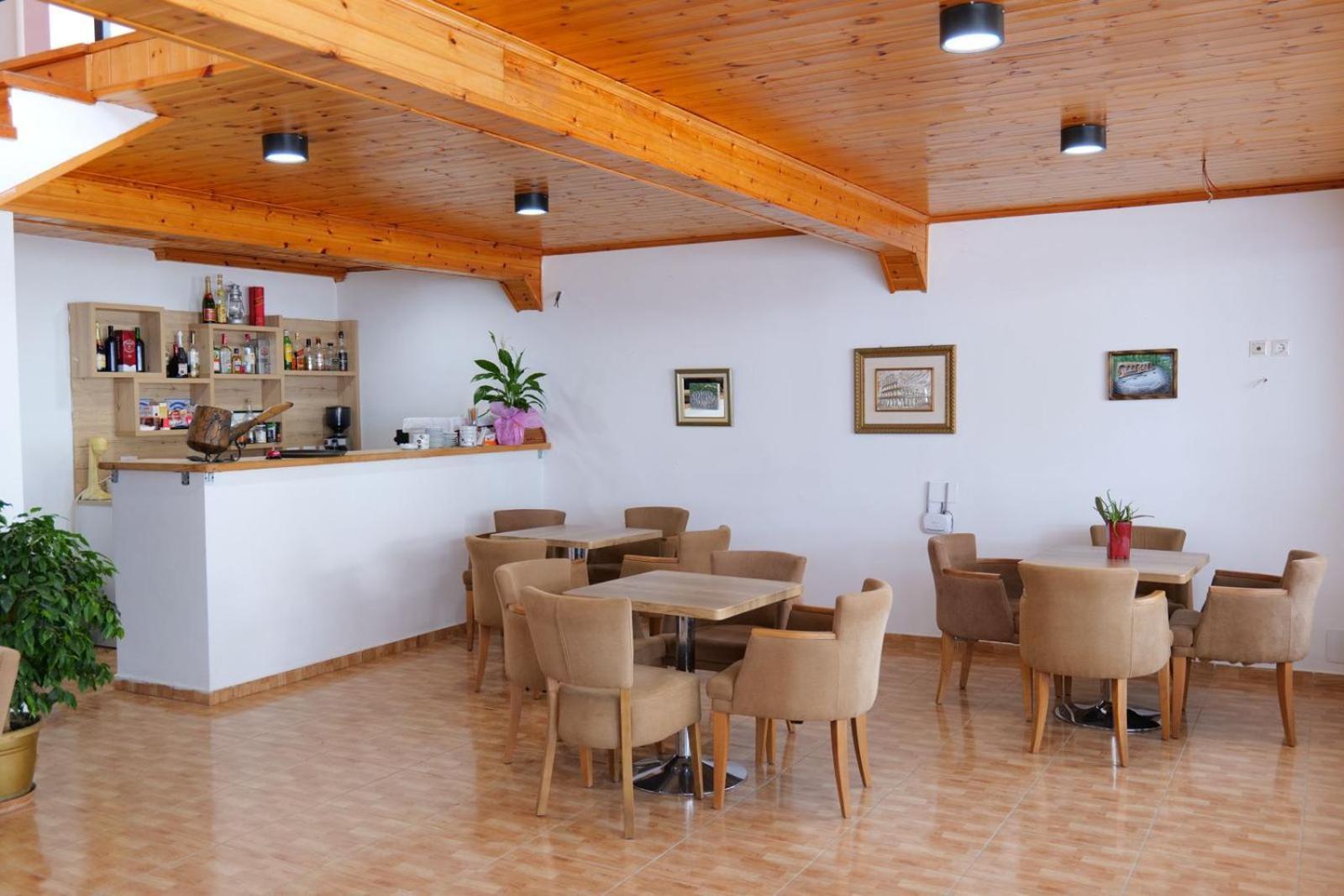 Hotel Eden Sarande Ngoại thất bức ảnh