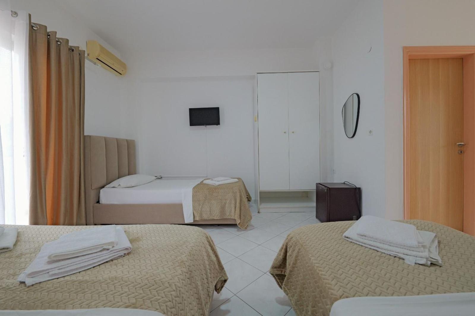 Hotel Eden Sarande Ngoại thất bức ảnh