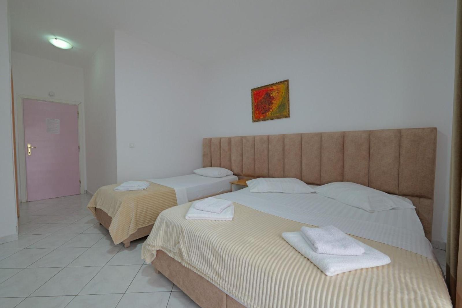 Hotel Eden Sarande Ngoại thất bức ảnh
