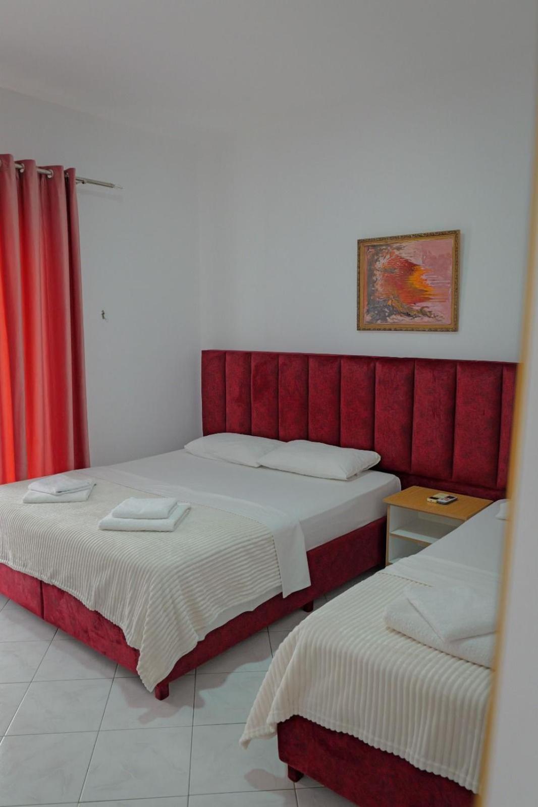 Hotel Eden Sarande Ngoại thất bức ảnh