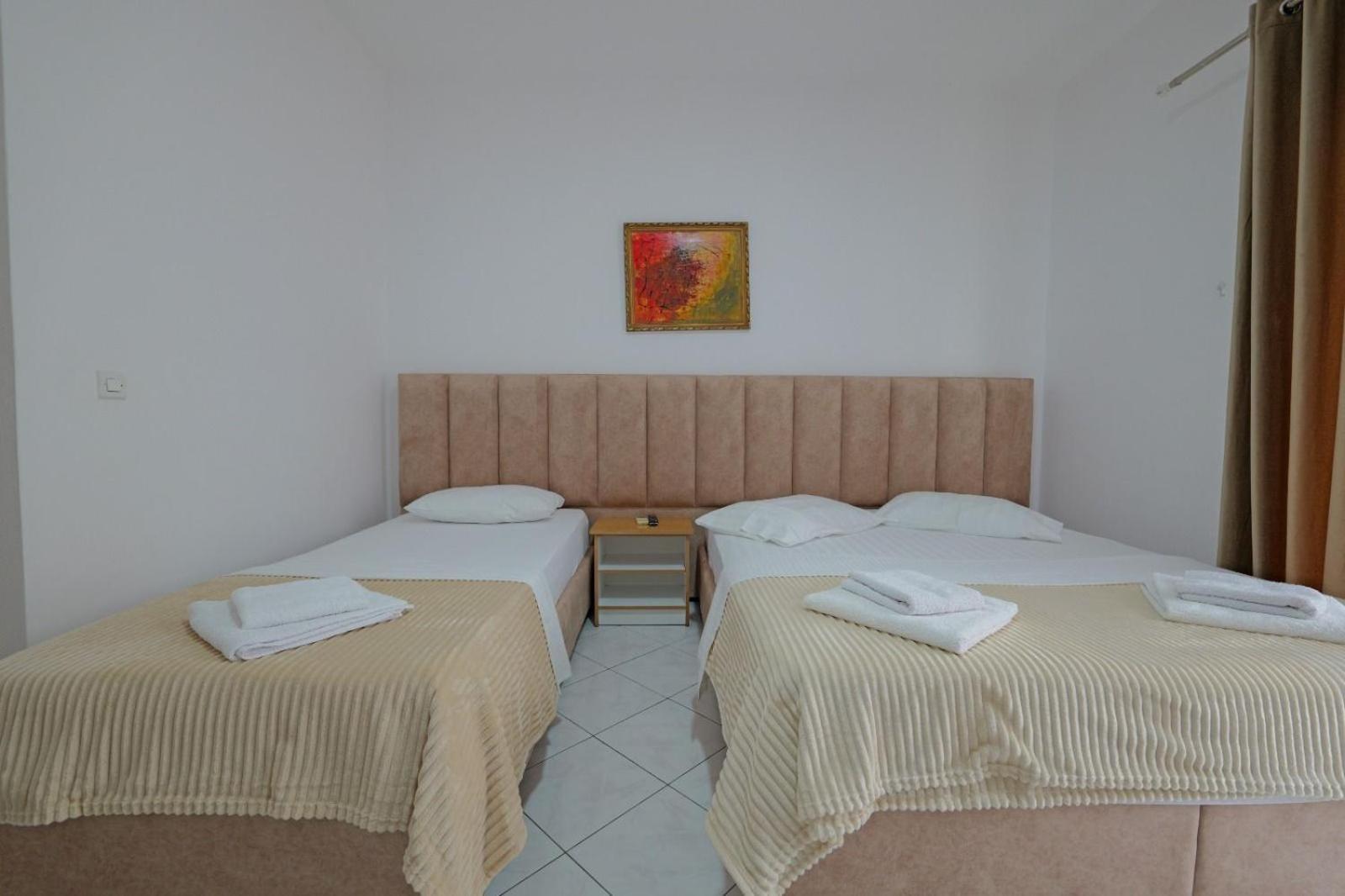 Hotel Eden Sarande Ngoại thất bức ảnh