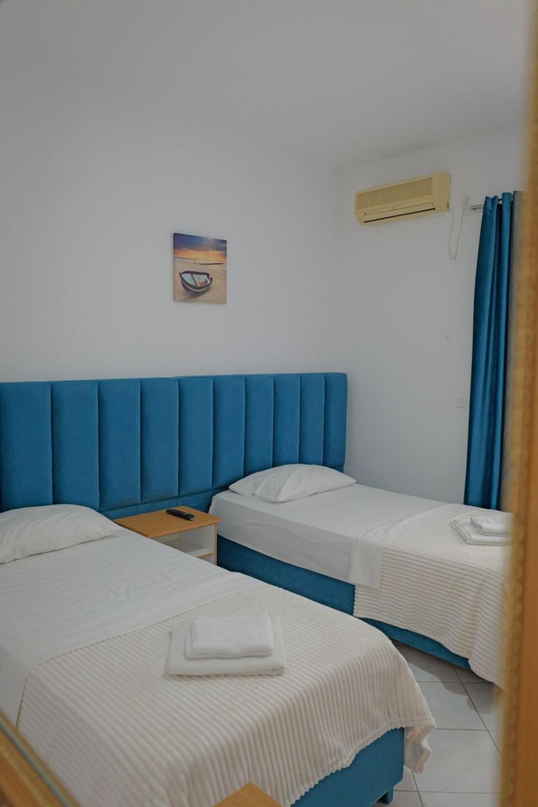 Hotel Eden Sarande Ngoại thất bức ảnh