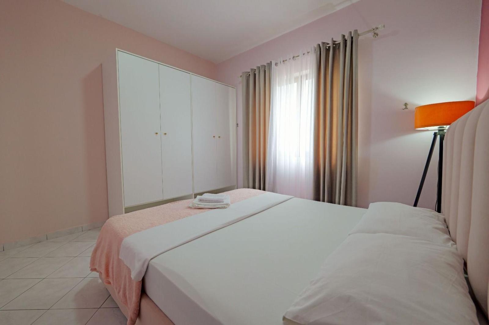 Hotel Eden Sarande Ngoại thất bức ảnh