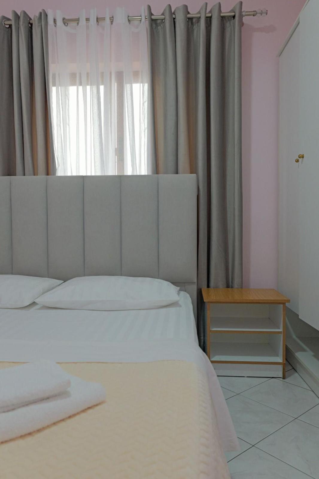 Hotel Eden Sarande Ngoại thất bức ảnh